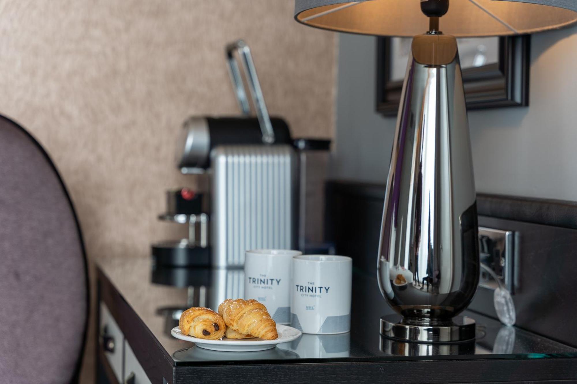 The Trinity City Hotel Dublin Bagian luar foto